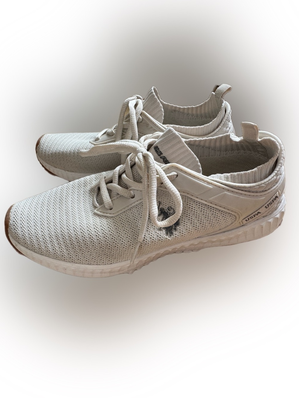 U.S. Polo Assn Cream Knit Lightweight Athletic Sneakers Size 8.5